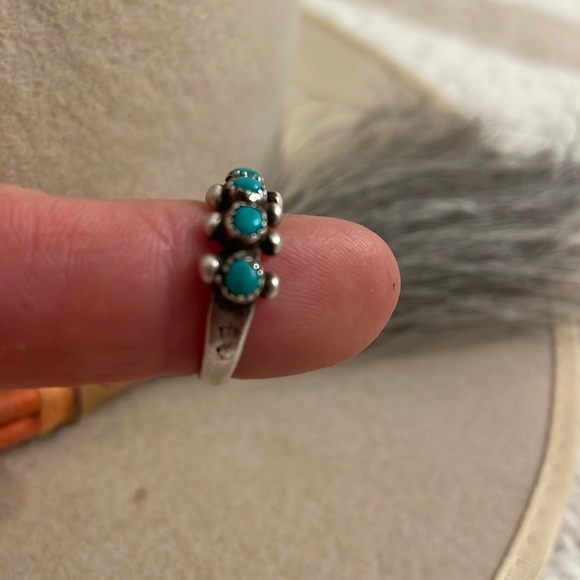 Vintage Zuni Turquoise + Silver pinky ring - Picture 3 of 5